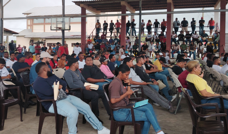 Más de 300 personas llegan a Miguel de la Borda en busca de una oportunidad laboral 