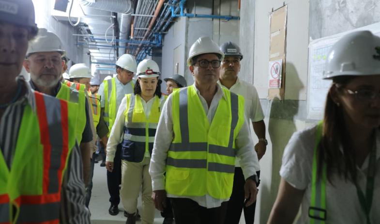 Construcción del nuevo Hospital del Niño tiene un avance físico de 52% 