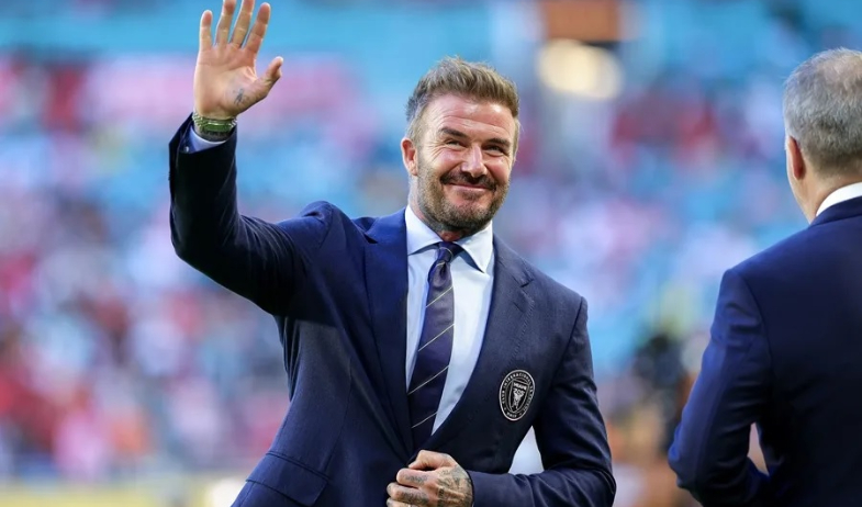 David Beckham, nombrado caballero por el rey Carlos III 
