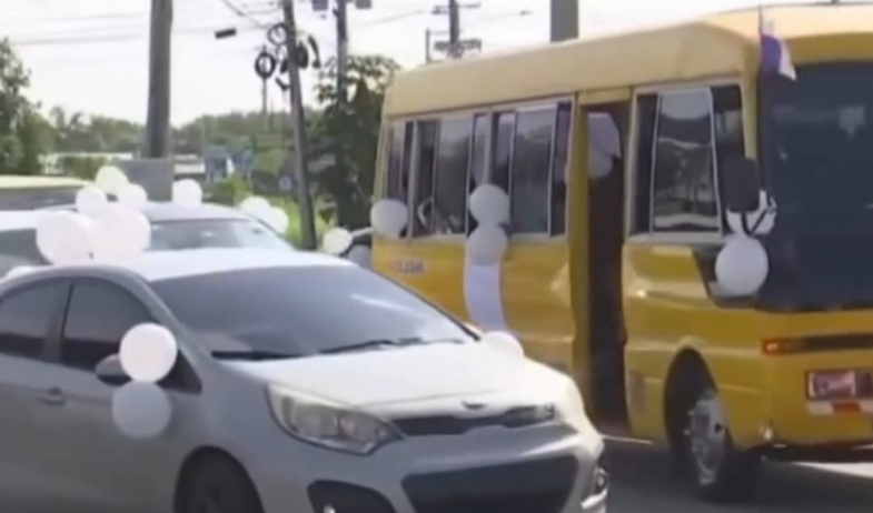 Caravana pacífica exige justicia por Esteban De León 