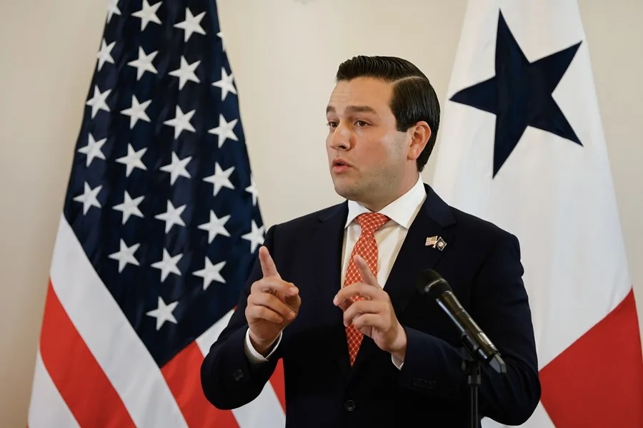 'En Panamá hay democracia', dice embajador de EEUU tras críticas chinas por viaje a Taiwán 