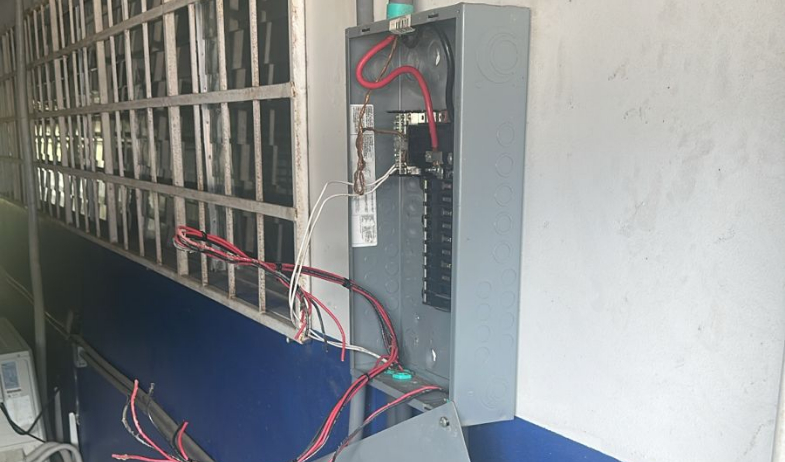 Suspenden clases en el colegio Harmodio Arias por daños al sistema eléctrico 