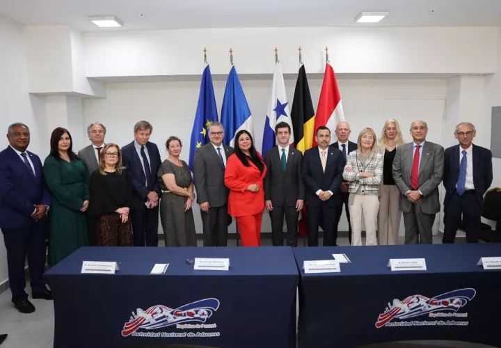 Autoridades aduaneras de Panamá y Europa acuerdan acciones conjuntas contra narcotráfico 