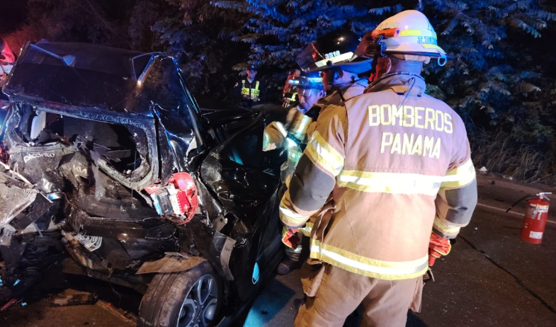 Una víctima fatal y dos heridos fue el resultados de un accidente vehicular en Panamá Oeste  