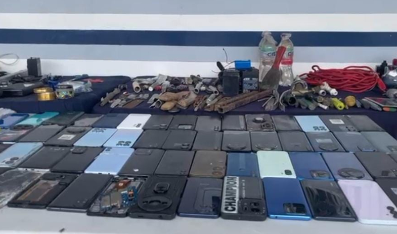 Requisa en centro penitenciario de Santiago deja el decomiso de varios artículos prohibidos  