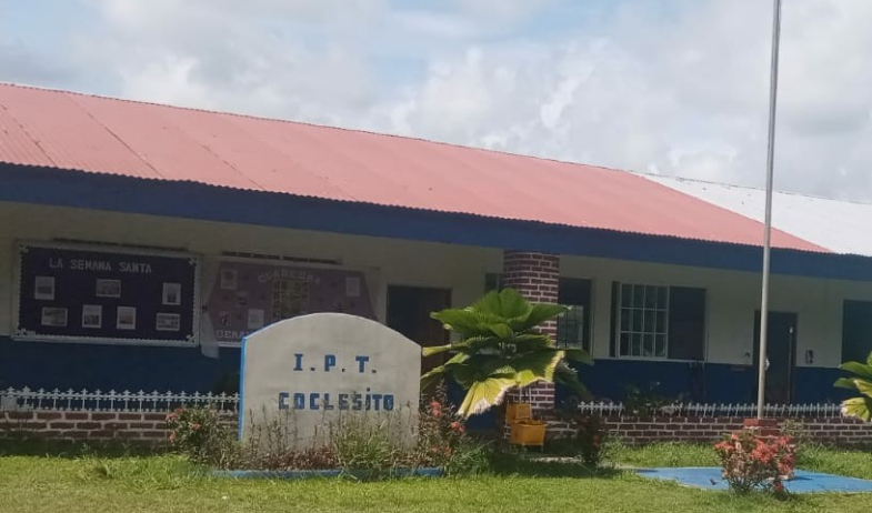 Detienen a expresidenta de asociación de padres por presunto hurto de fondos escolares en Colón 