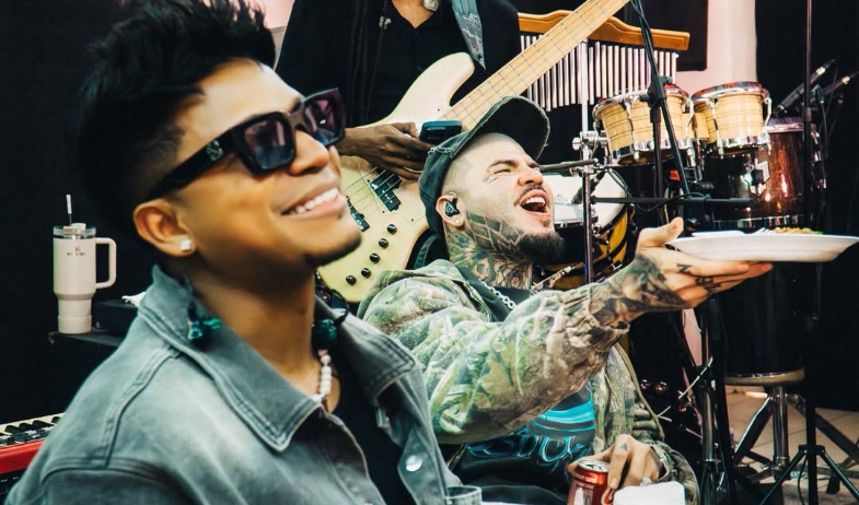 ¡Qué rico! Eddy Lover y Farruko prenden la calle con 'Ay Dale' 