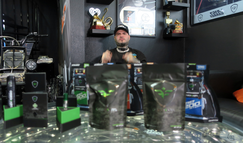 Farruko busca 'romper estigmas' con su primera línea de cannabis medicinal 