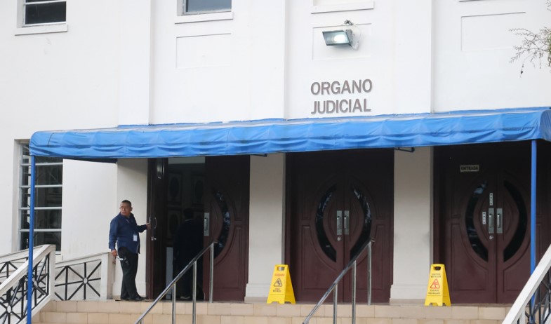 Abogado de Mizrachi sostiene que aportes de Odebrecht en 2009 fueron administrativos 