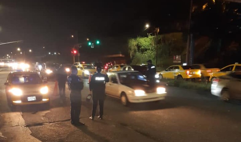 Delincuentes roban caja fuerte, dinero y pertenencias en empresa de Buena Vista, Colón 