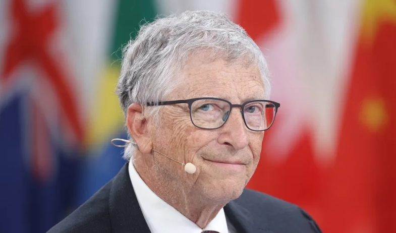 'Fue un gran error' Bill Gates se disculpa por sus vínculos con Jeffrey Epstein 