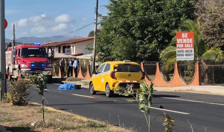 Fallece estilista de 77 años tras atropello en vía principal de Las Tablas  