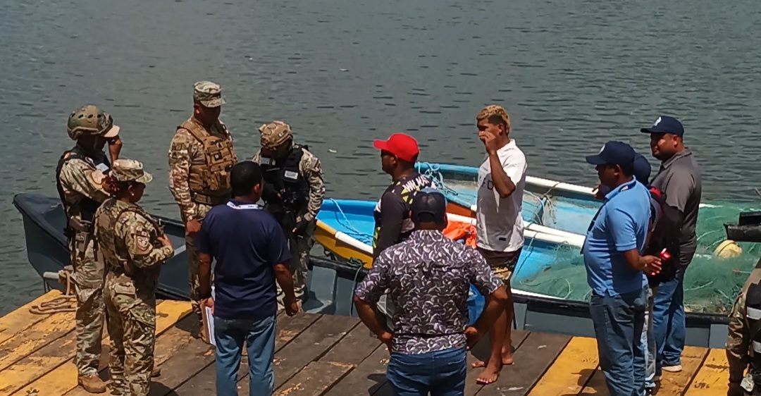 Decomisan dos embarcaciones artesanales por uso de trasmallos prohibidos en Mariato 