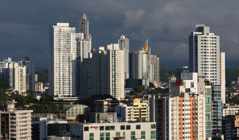 Panamá disolverá casi 300.000 sociedades anónimas sin actividad en lucha contra blanqueo 