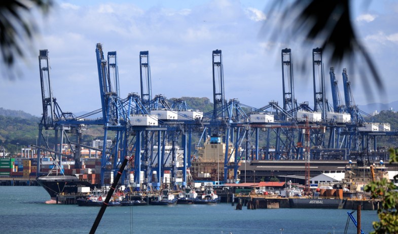 Panamá 'pagará un alto precio' si no revierte fallo sobre puertos del Canal, avisa China 