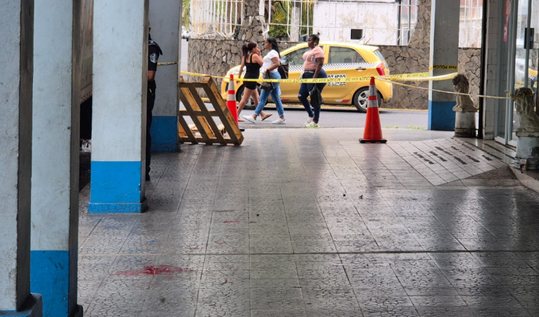 Asesinan a hombre de 35 años en calle 11 de Colón 