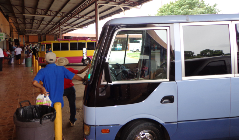 Etanol en la gasolina: ¿oportunidad verde o dolor de bolsillo? Ley 443 genera controversia 