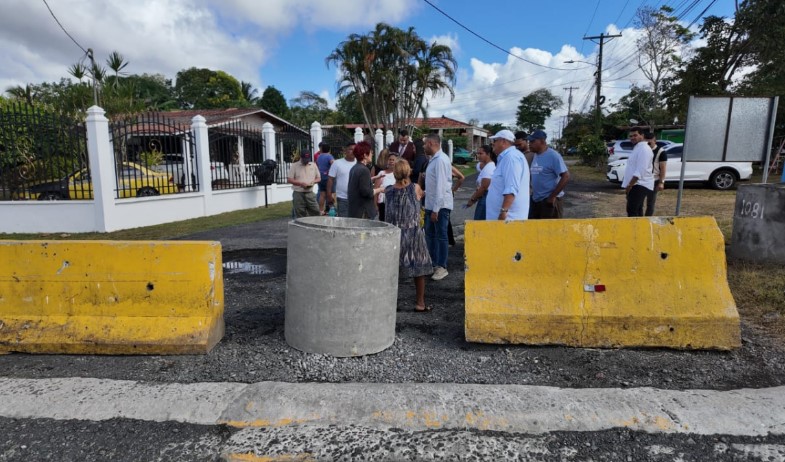 Cierre de acceso a Limoncillo provoca reclamos ante el Concejo Municipal de La Chorrera 