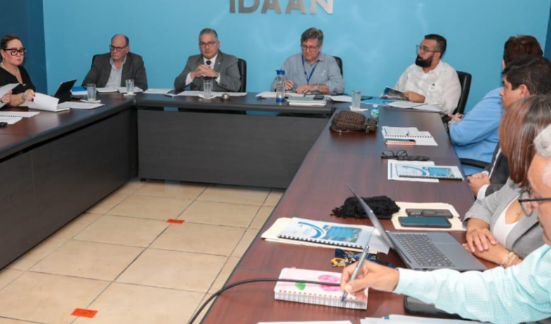 Arranca en Azuero plan de acción a nivel nacional para optimizar la red de agua potable 