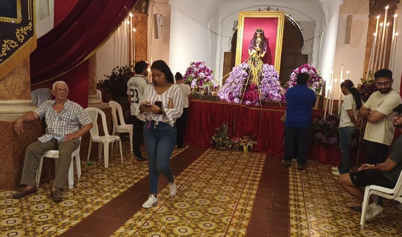 Atalaya se convierte en epicentro de fe durante el Viernes Santo 