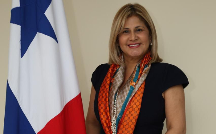 Viceministra Lilibeth Cárdenas pasa a ocupar la dirección de la Senniaf 