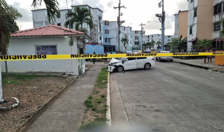 Matan a conductor tras ataque a tiros en la comunidad Irving Saladino, en Sabanitas 