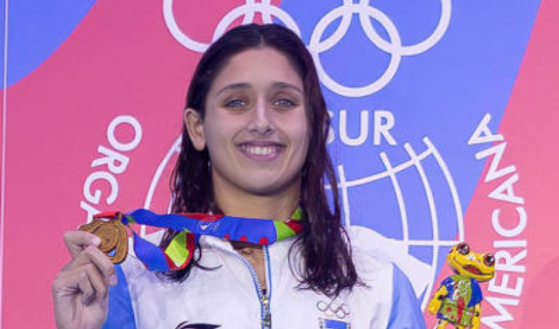La nadadora argentina Agostina Hein, la reina en los Suramericanos de la Juventud 2026 