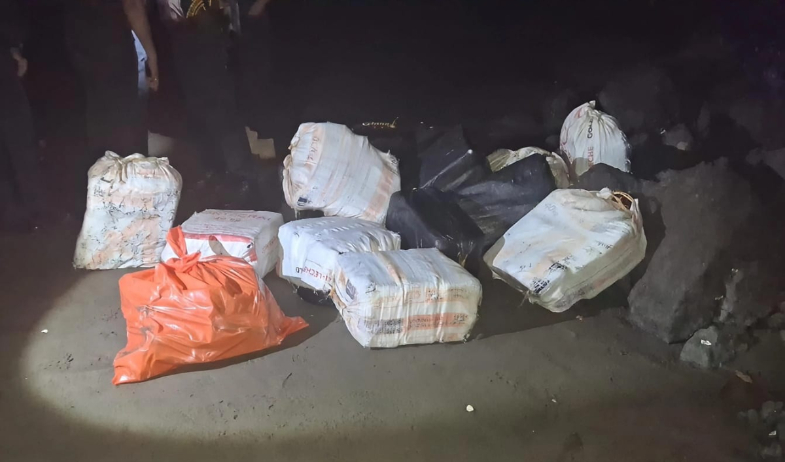 ¡Golpe al narco en Los Santos! 365 paquetes de droga caen en operativo nocturno 