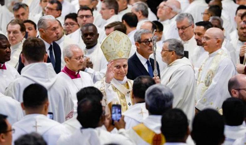 El primer viacrucis de León XIV: Una reflexión desde Tierra Santa sobre la guerra y poder 