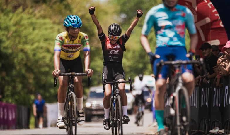 Cerro Colorado dejó ocho campeones en prueba de fondo 