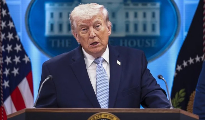 Trump dice que todo Irán 'puede ser aniquilado en una sola noche' y subraya su ultimátum para reabrir Ormuz 