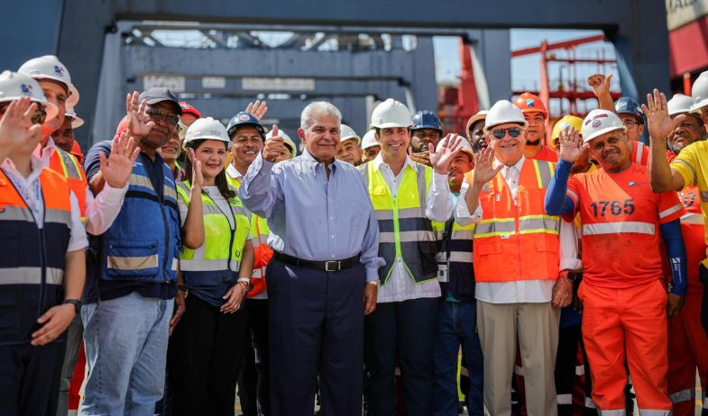 Mulino rebaja tensiones sobre la detención de embarcaciones panameñas en puertos chinos 