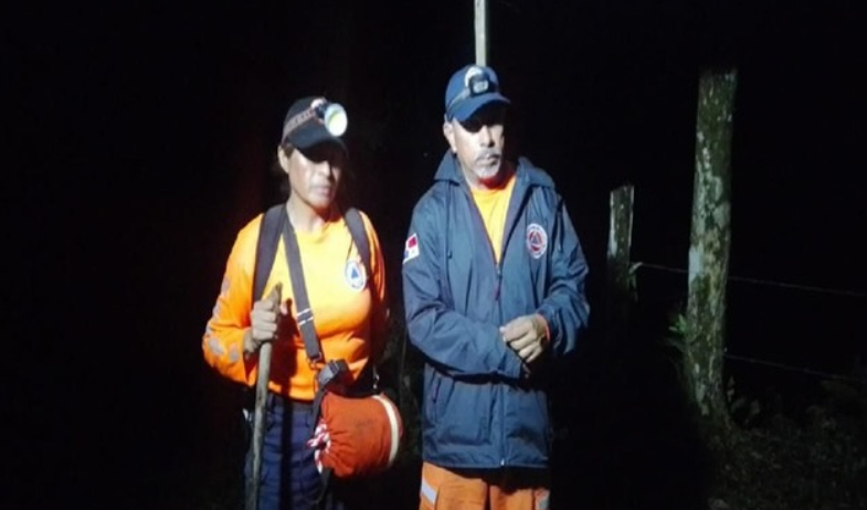 Joven de 22 años muere tras golpearse al lanzarse a un chorro en Río Indio 