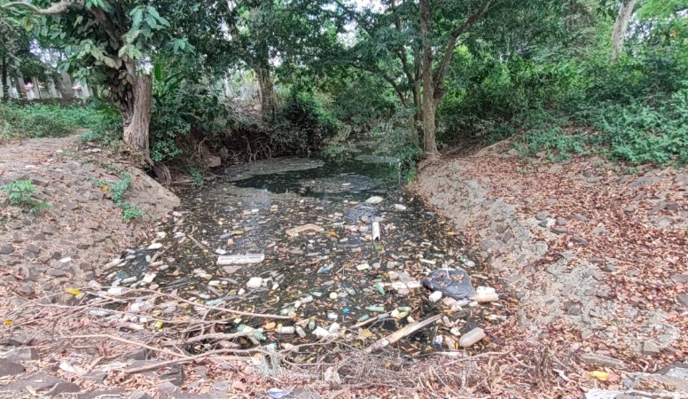 Detectan nueve fuentes de contaminación en el río Caimito 