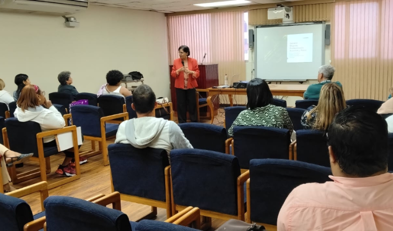 Universidad de Panamá impulsa capacitación sobre masculinidades sanas y prevención de la violencia digital 