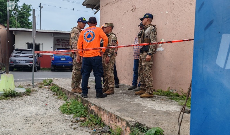 Continúa búsqueda del capitán desaparecido tras naufragio de 'Anchovetas II' 