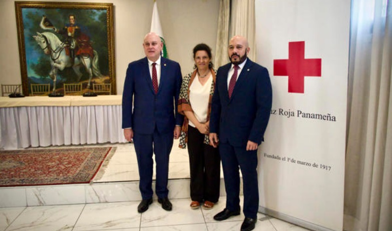 Cruz Roja lanza en Panamá un centro de formación de derecho humanitario para las Américas 