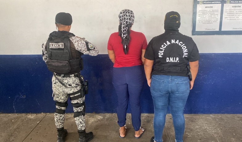 Capturan a mujer por presunto peculado de más de $560 mil en Junta Comunal en Colón 