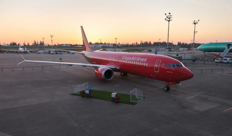 Presentan 'El Avión de la Sele' alegórico al equipo de Panamá en el Mundial de Fútbol 