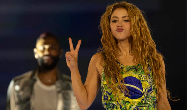 Shakira, la primera latina en hacer historia en Copacabana con dos millones de asistentes 