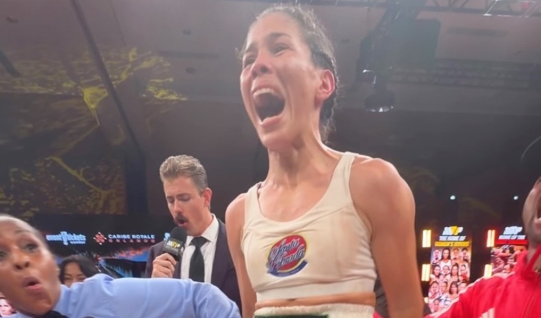 ¡Panamá tiene nueva campeona mundial! Nataly Delgado conquista el título Supermosca de la AMB 