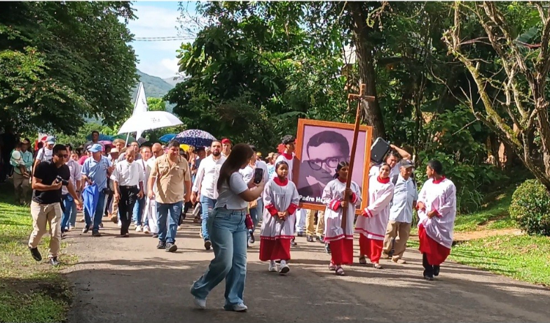 Conmemoran en Santa Fe los 55 años de la desaparición del padre Jesús Héctor Gallego 