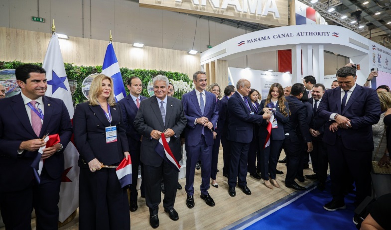 Panamá fortalece su presencia en la principal feria marítima mundial  