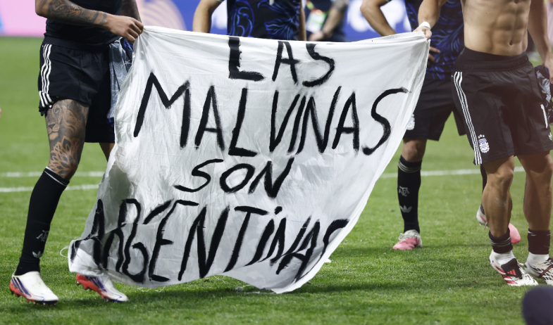 Milei respalda reclamo de jugadores argentinos por Malvinas: 'Válido y lícito' 
