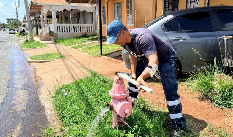 IDAAN anuncia plan de rehabilitación de hidrantes y alcantarillado sanitario en Panamá Oeste 