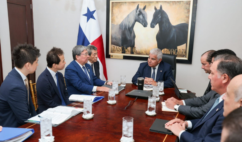 Presidente Mulino y Asociación de Navieros de Japón, dispuestos a colaborar en temas marítimos 
