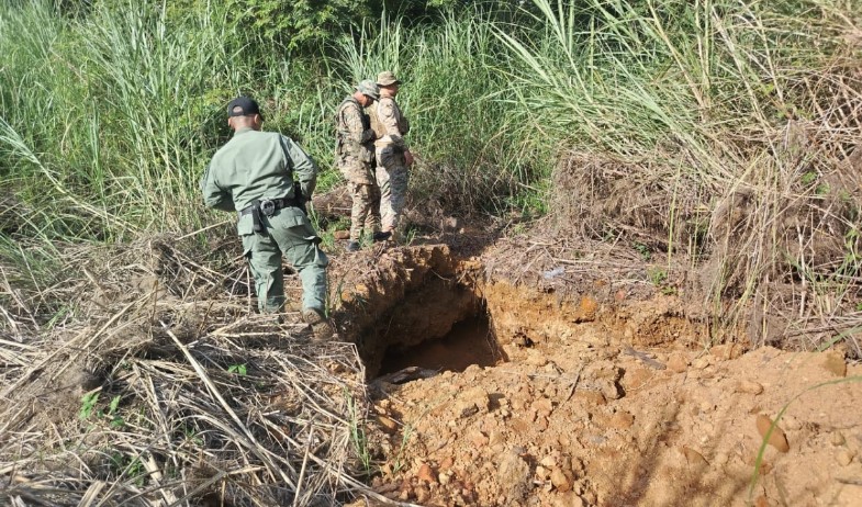 Atrapan a tres personas por minería ilegal en el Parque Nacional Chagres 