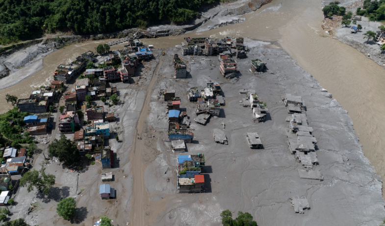 ¿Qué se sabe de la masiva riada que devastó todo un valle entre Nepal y el Tíbet? 