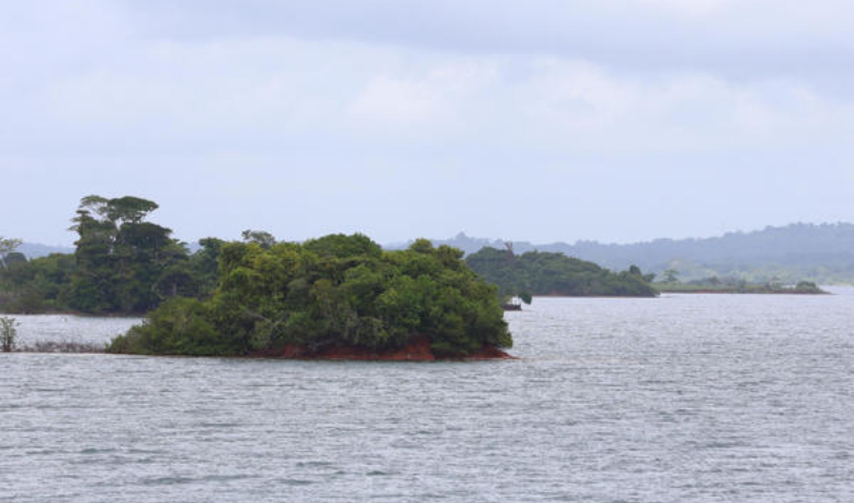 La cuenta de ahorros del Canal de Panamá: millones de litros de agua en lagos artificiales 