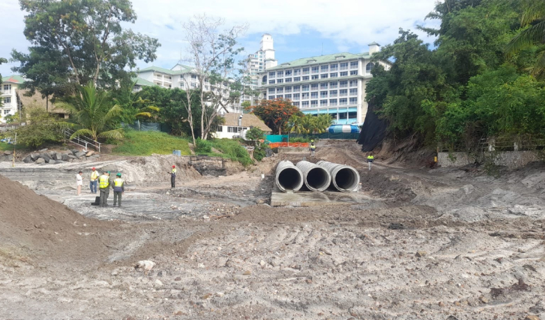 MiAmbiente paraliza obras en un hotel de Antón por graves faltas ambientales 